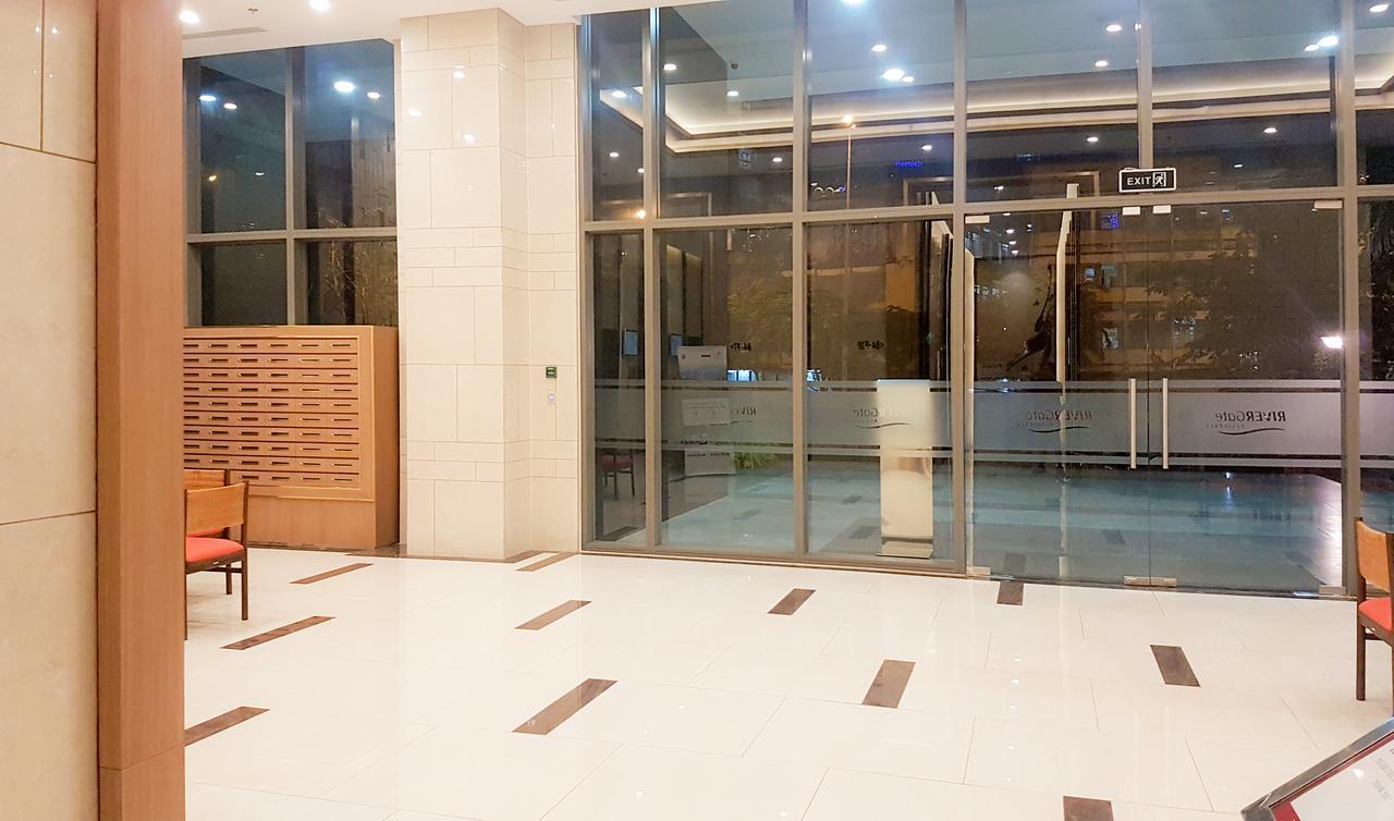 Herla Central Saigon 1 River Gate Ben Thanh Ho Chi Minh City Exterior photo