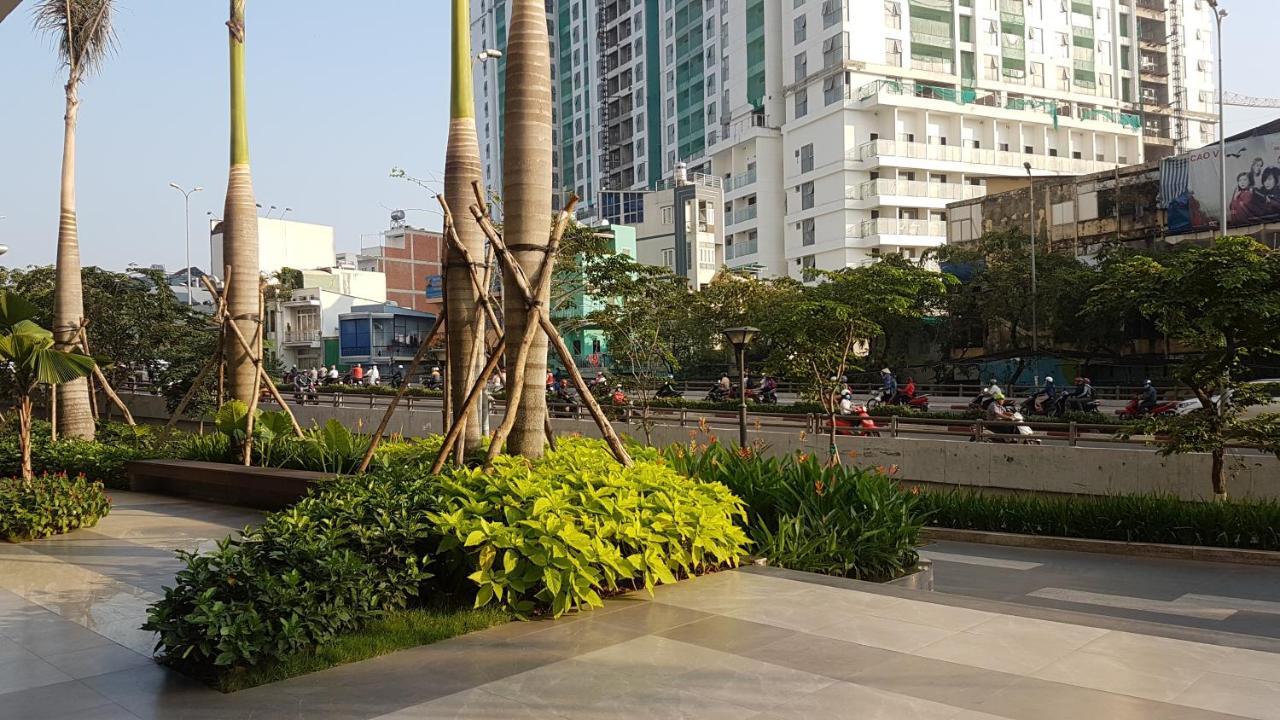 Herla Central Saigon 1 River Gate Ben Thanh Ho Chi Minh City Exterior photo